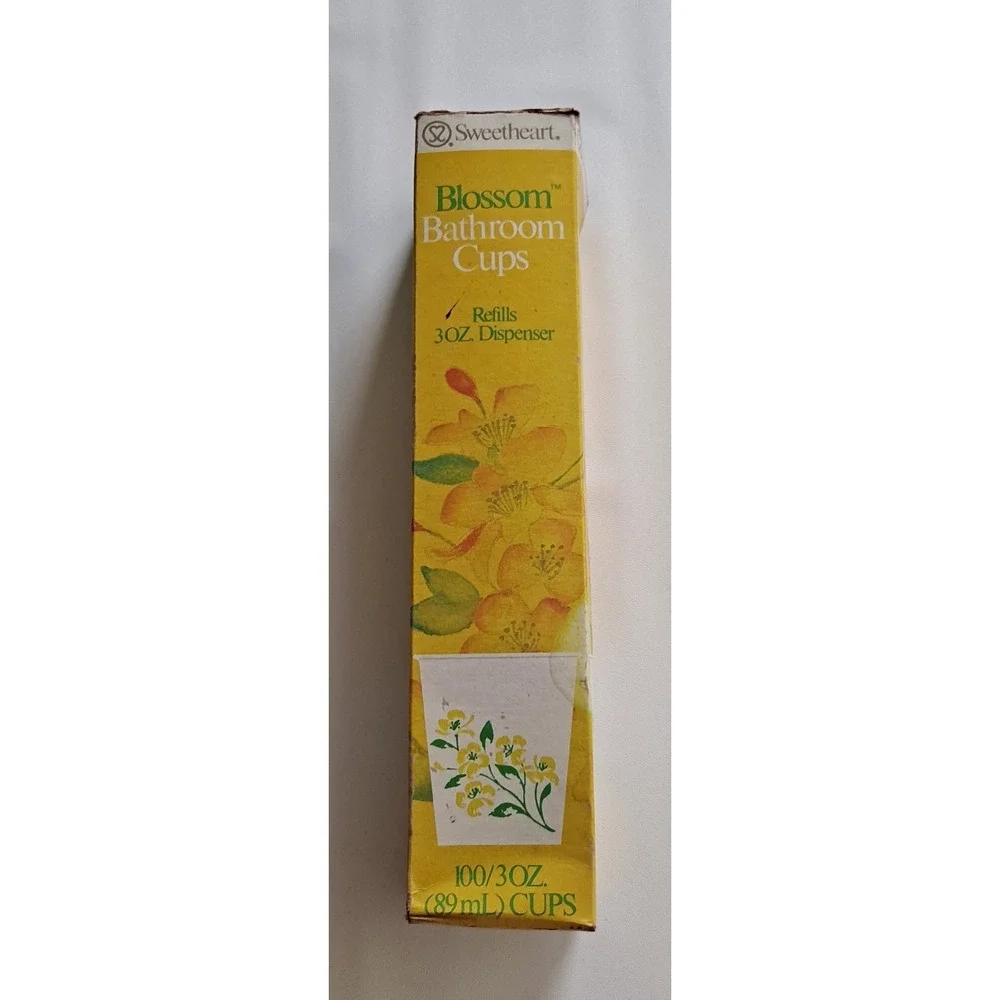 Vintage 1985 Sweetheart Blossom Bathroom Refill Cups 3 Oz. Open‎ Box